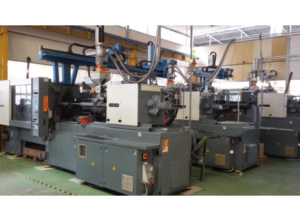 shipping injection moulding machine used