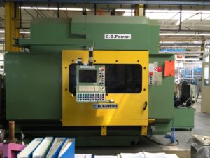 used 5 axis machining center