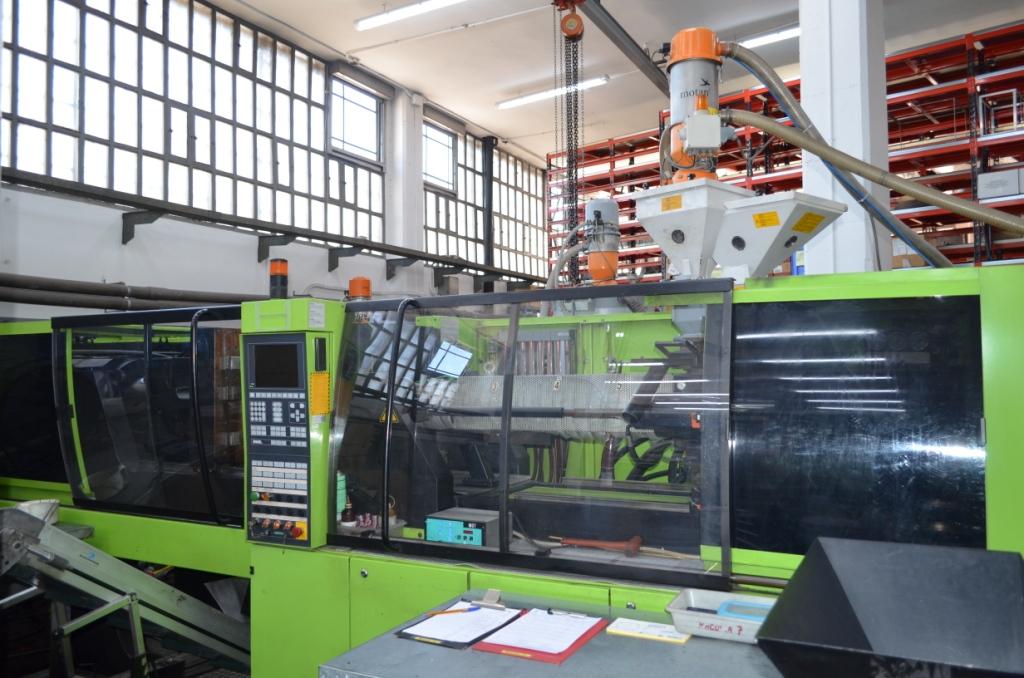Injection moulding machines for sale